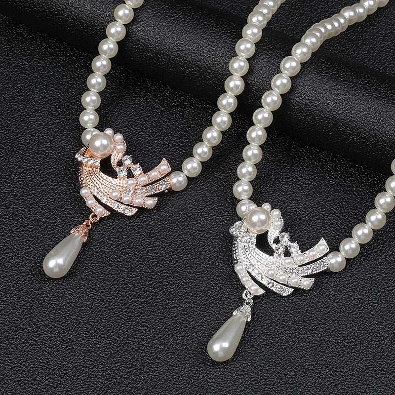 Chic Sweet Pearl Necklace and Earrings Set in Alloy with Electroplated Finish, Bear Pig Animal Motif Pendant, Fresh Feminine Style