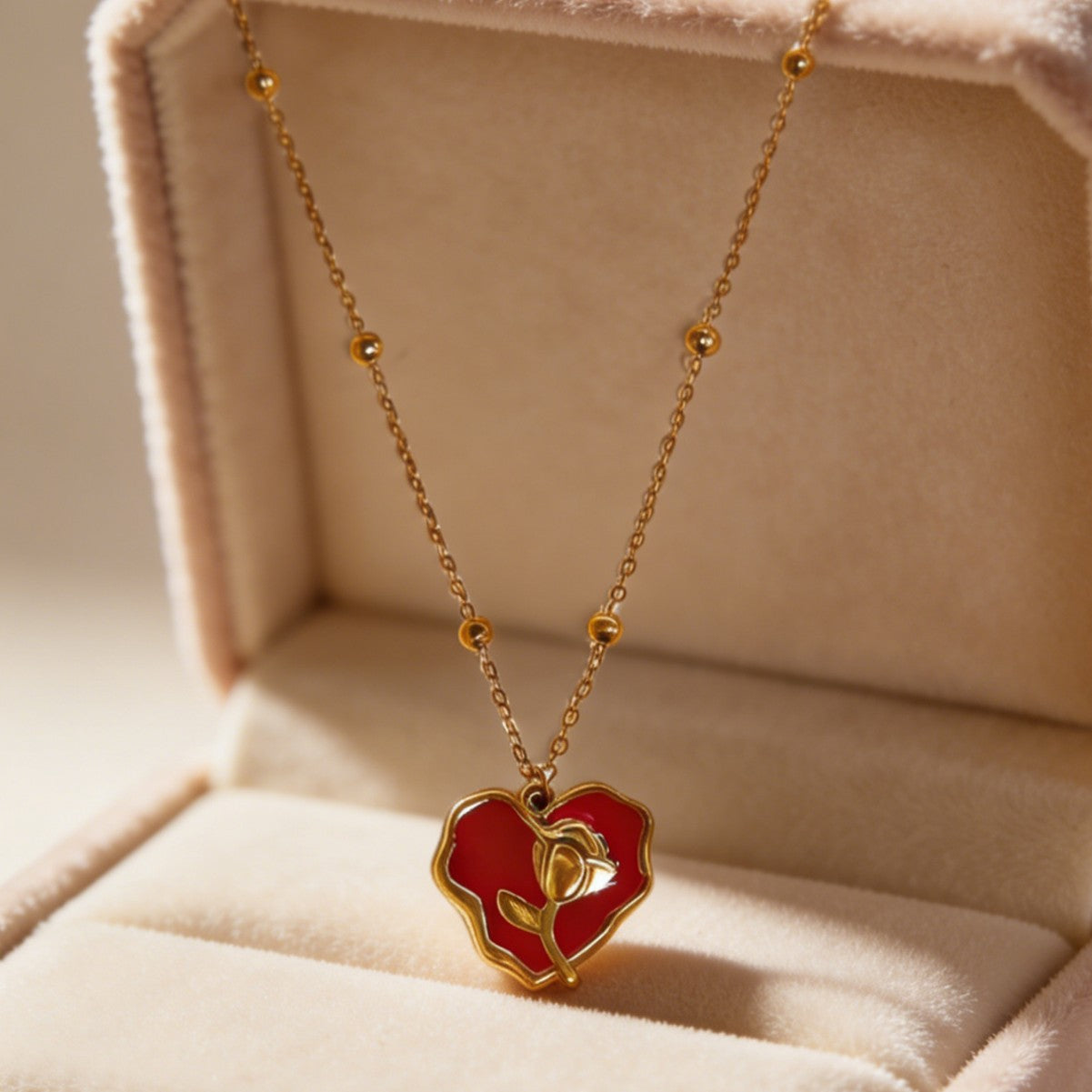 Vintage Sweet Heart Floral Drip Oil Plated Stainless Steel Necklace
