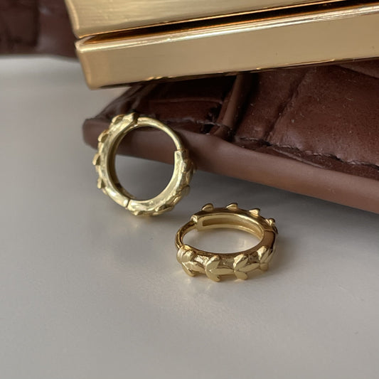 Orecchini a cerchio in argento sterling 925 con foglia, dolci e minimalisti, fatti a mano