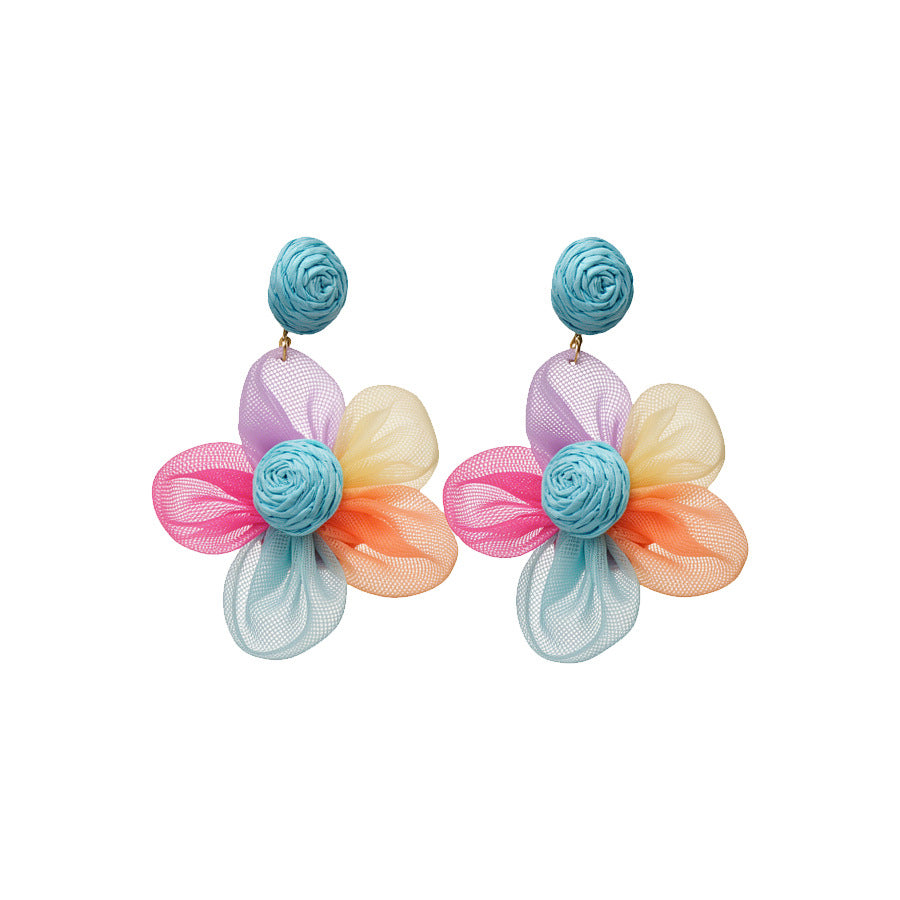 Orecchini floreali freschi e dolci con fiori in tessuto e perni in acciaio inossidabile da donna