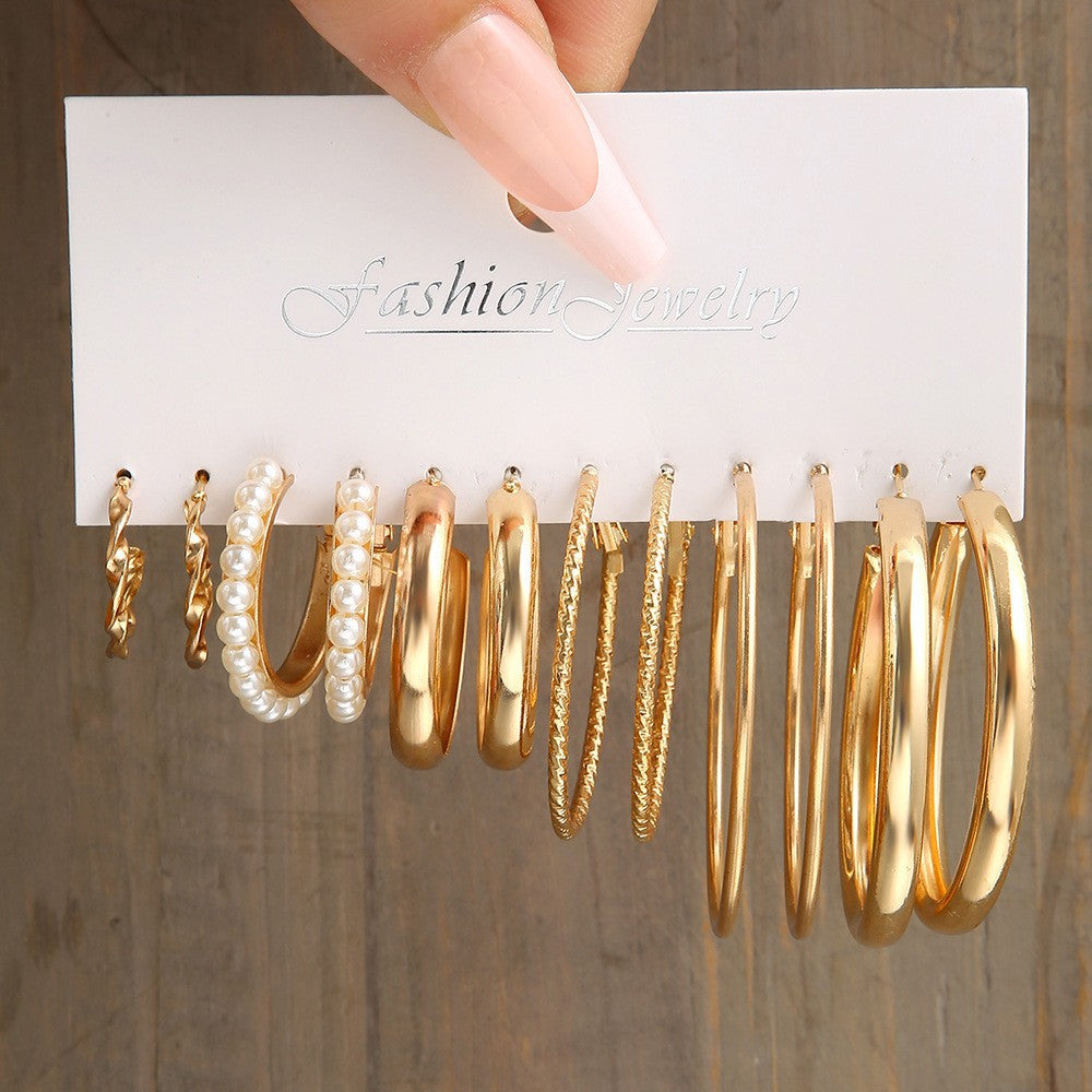 Fashion Geometric Round Gold Plated Zinc Alloy C-Shape Hoop Earrings with 925 Sterling Silver Posts