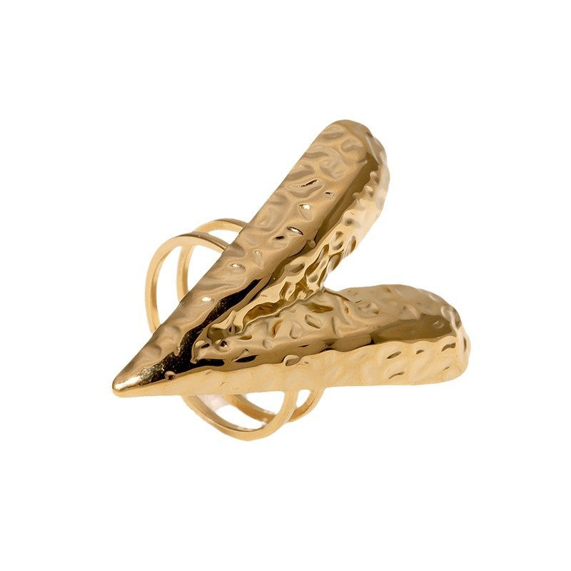 Vintage Style Heart-Shaped Gold-Plated Stainless Steel Open Ring for Women with Elegant Sophisticated Look