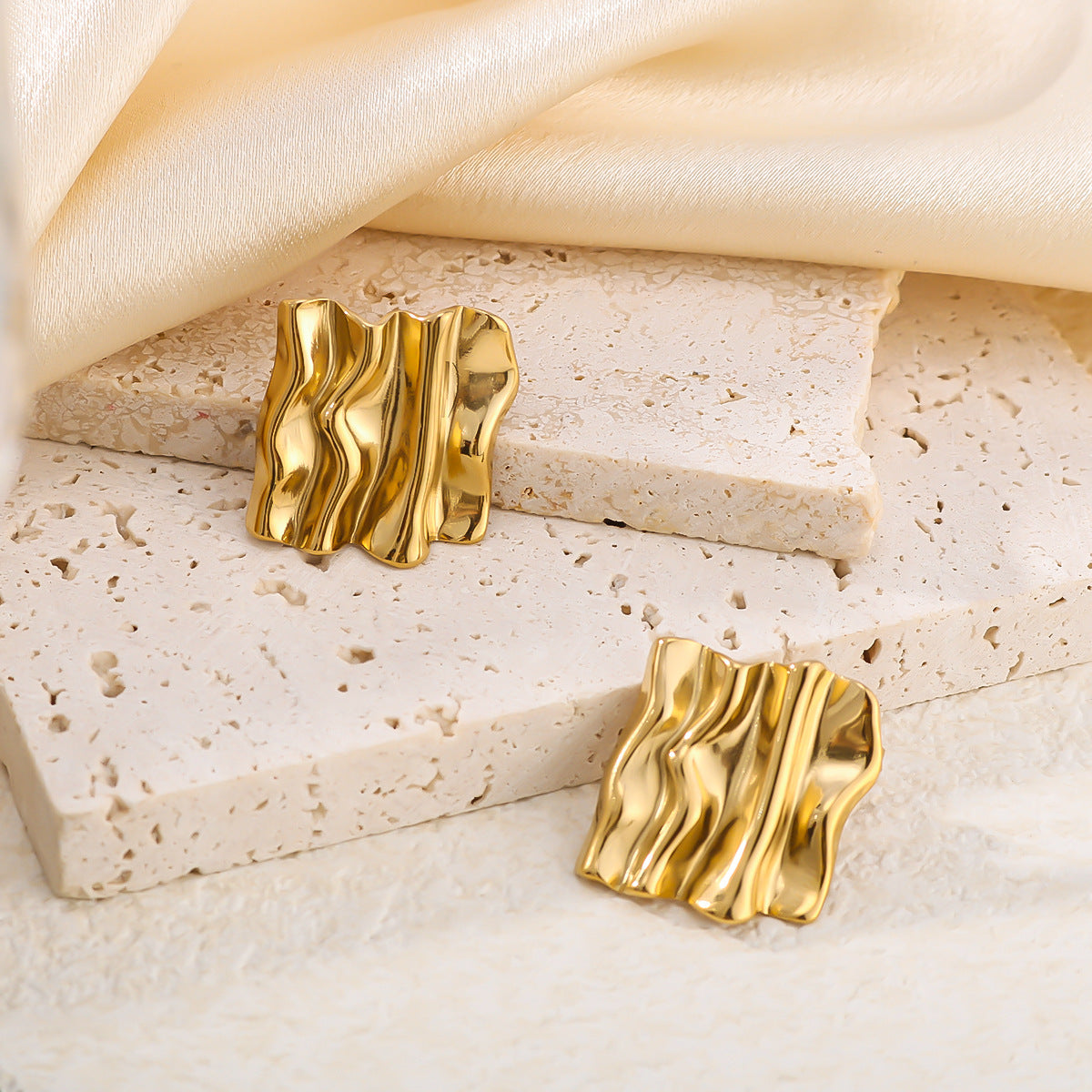 Minimalist Geometric Rhombus Stainless Steel Earrings with 18K Gold Plating for Women