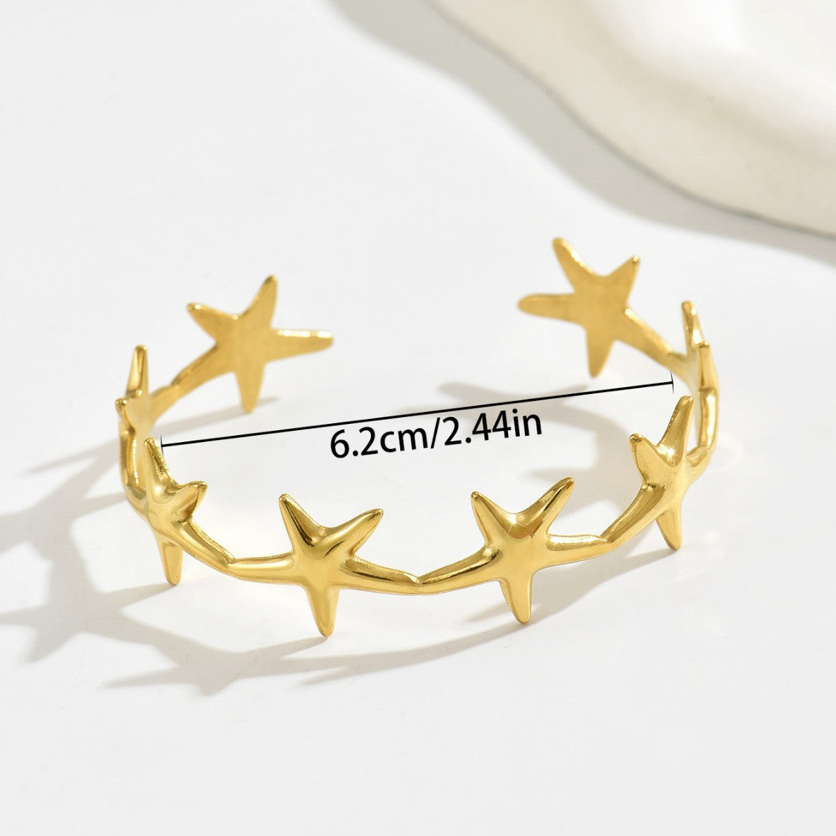 Fashion Geometric Star Open Cuff Bracelet 18K Gold Plated Zinc Alloy Women