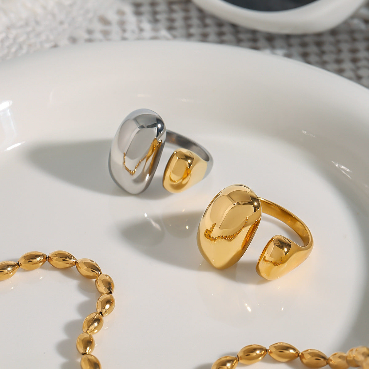 Anello da donna in acciaio inossidabile placcato geometrico