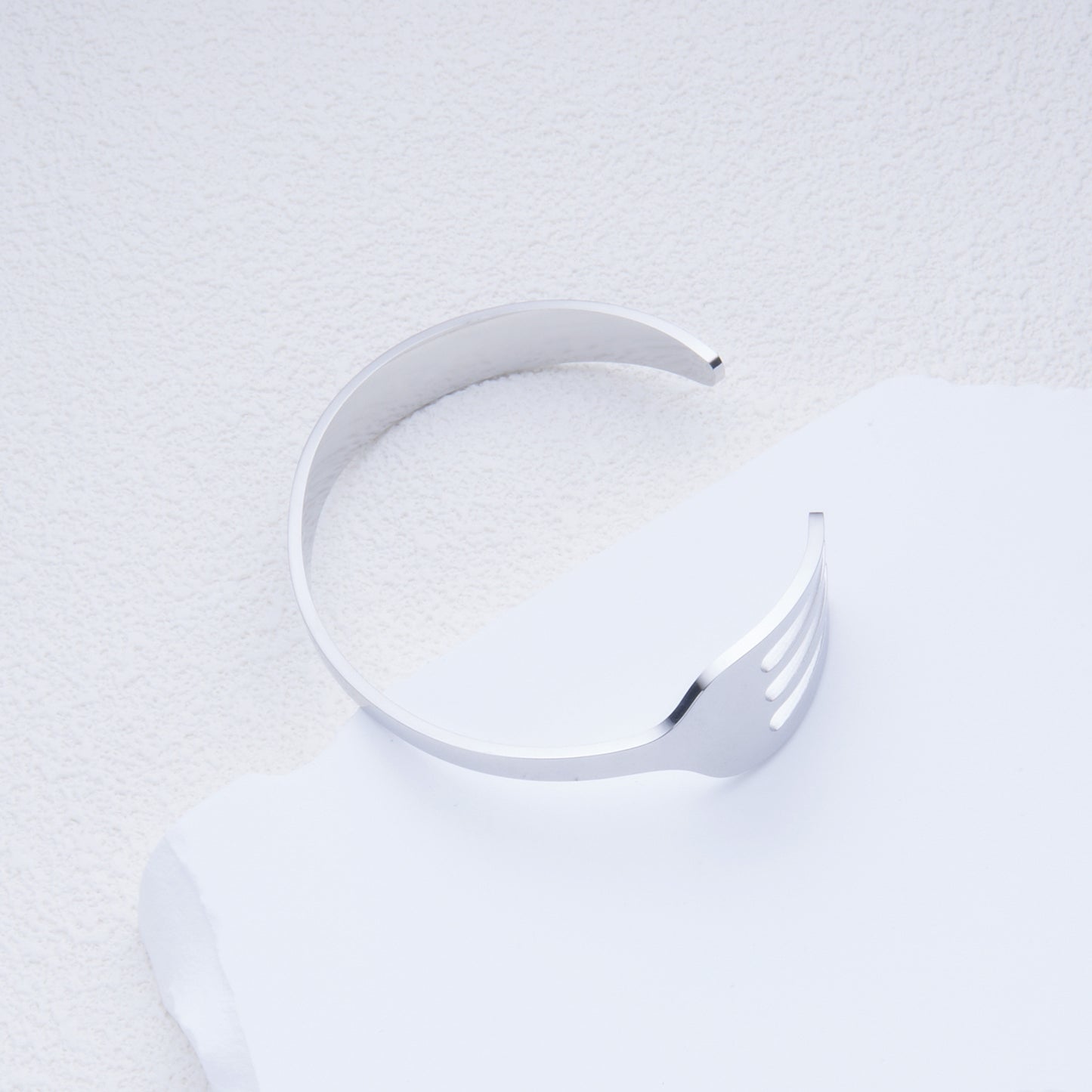 Bracciale Original Design con Apertura a C in Acciaio Inossidabile per Donna e Uomo, Gioiello Unisex alla Moda con Finitura Lucida Regalo