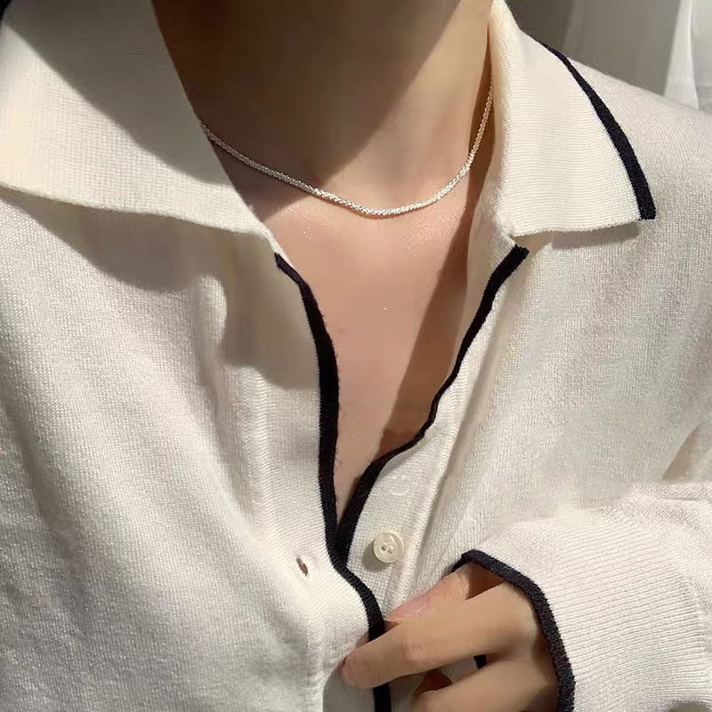 Collana a Pendente Minimalista a Stella per Donna e Uomo in Acciaio al Titanio con Finitura Placcata