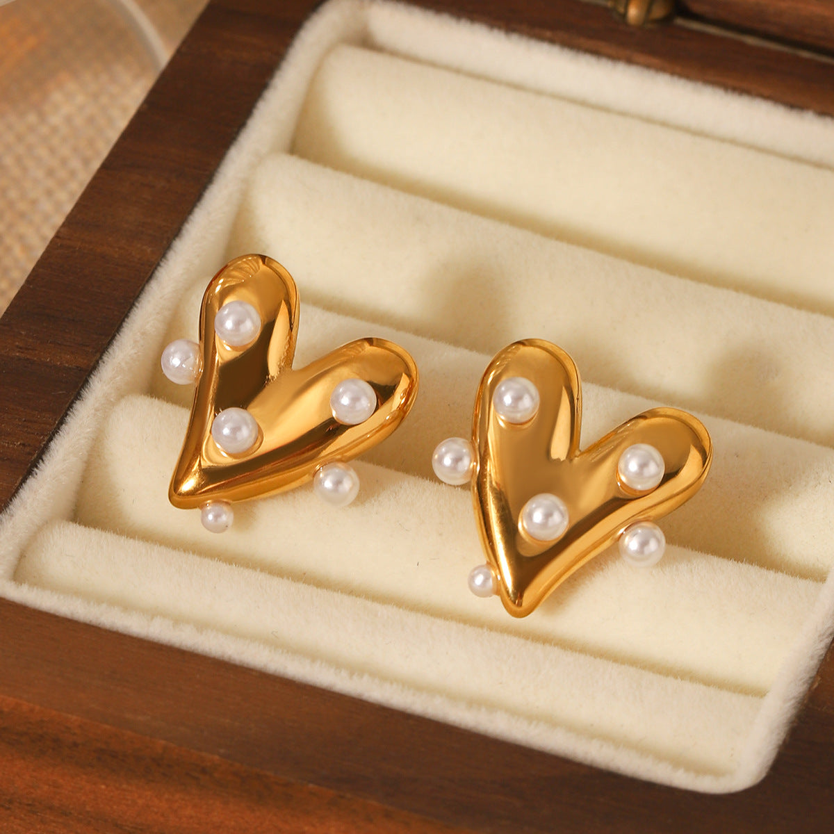 Ins Style 18K Gold Plated Stainless Steel Heart Pearl Stud Earrings for Women