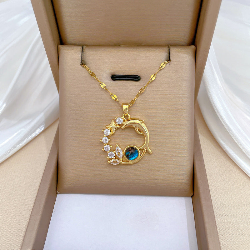 Elegant Fresh Sweet Titanium Steel Geometric Rhinestone Pendant Necklace for Unisex