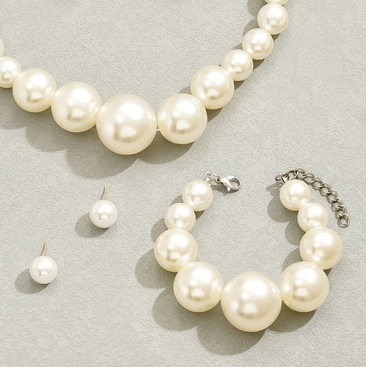 Pendientes de perlas de estilo barroco minimalista, collar y pulsera de perlas con colgantes de nácar en cadena de bolas para mujer