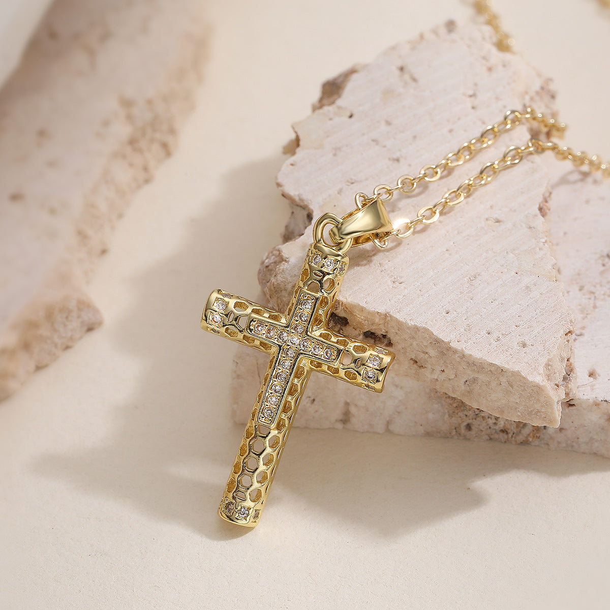 Minimalist 18K Gold Plated Brass Cubic Zirconia Cross Pendant Necklace for Women