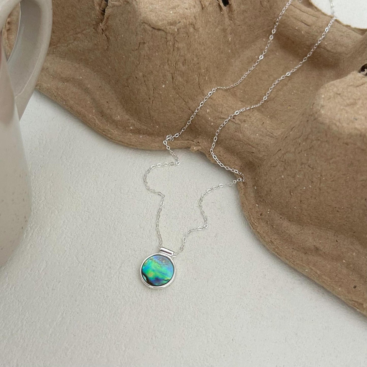 Collana da Donna Minimalista Vintage in Argento Sterling 925 con Ciondolo a Guscio Geometrico