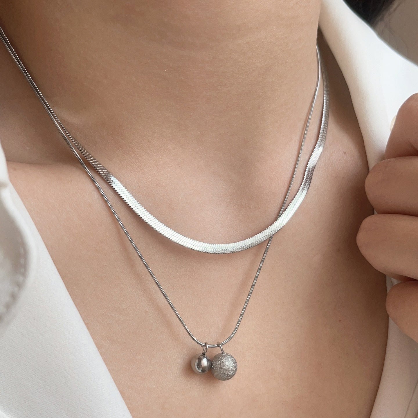 Collar minimalista geométrico de acero inoxidable con cuentas para mujer, chapado en oro de 18 quilates, cadena de clavícula