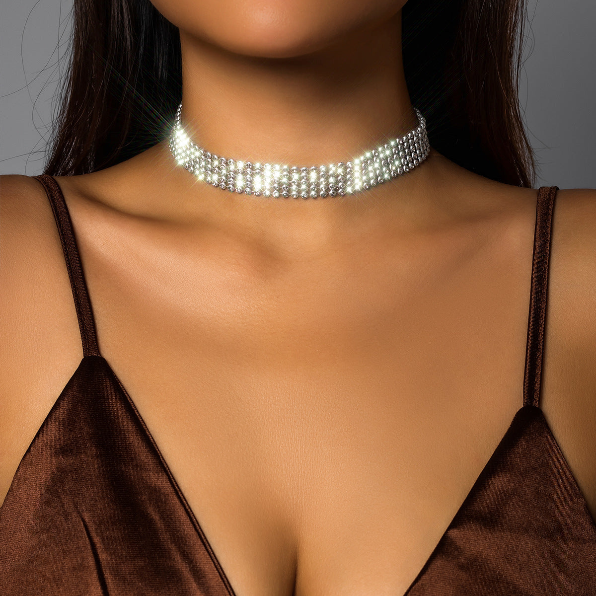 Collana Girocollo Geometrica Lucida con Strass da Donna con Maglia a Rete di Diamanti e Design Imponente