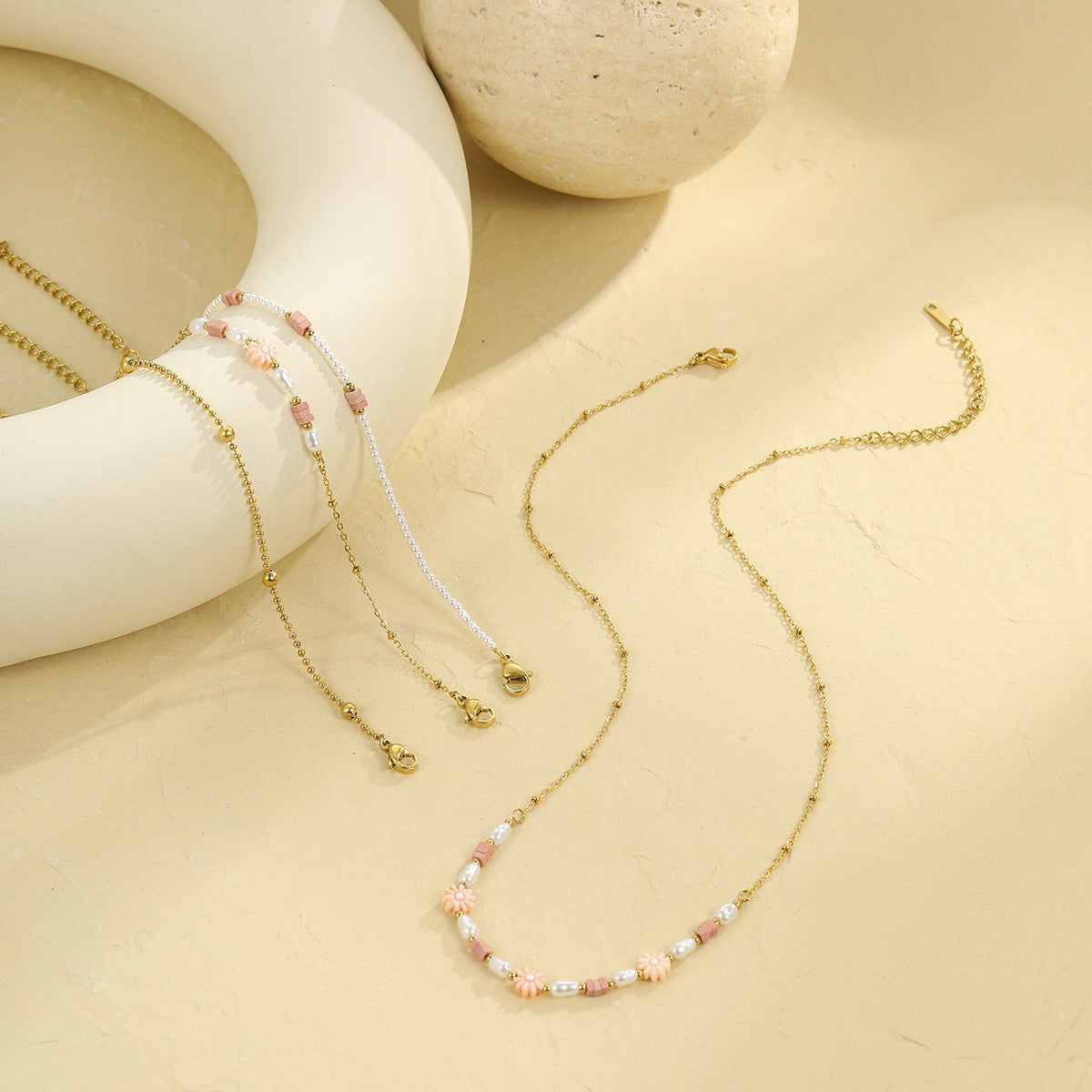 Conjunto de collar y pulsera de acero inoxidable con perlas barrocas geométricas bañadas en oro de 18K a la moda para mujer