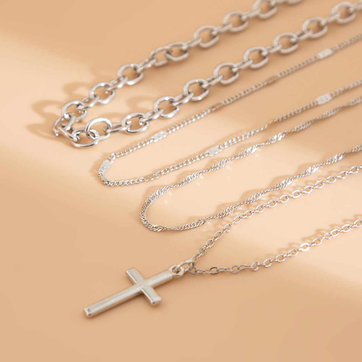 Minimalist Cross Pendant Necklace for Women with Zinc Alloy Pendant and Crystal Inlay on Handmade Chain