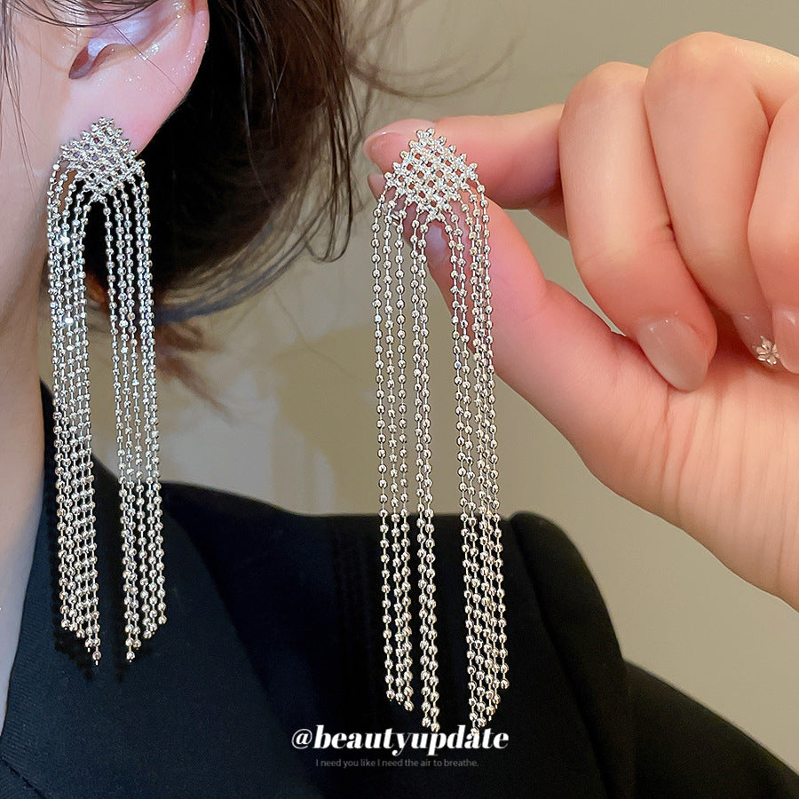 Pendientes colgantes geométricos de rombo en metal chapado con postes de acero para mujer