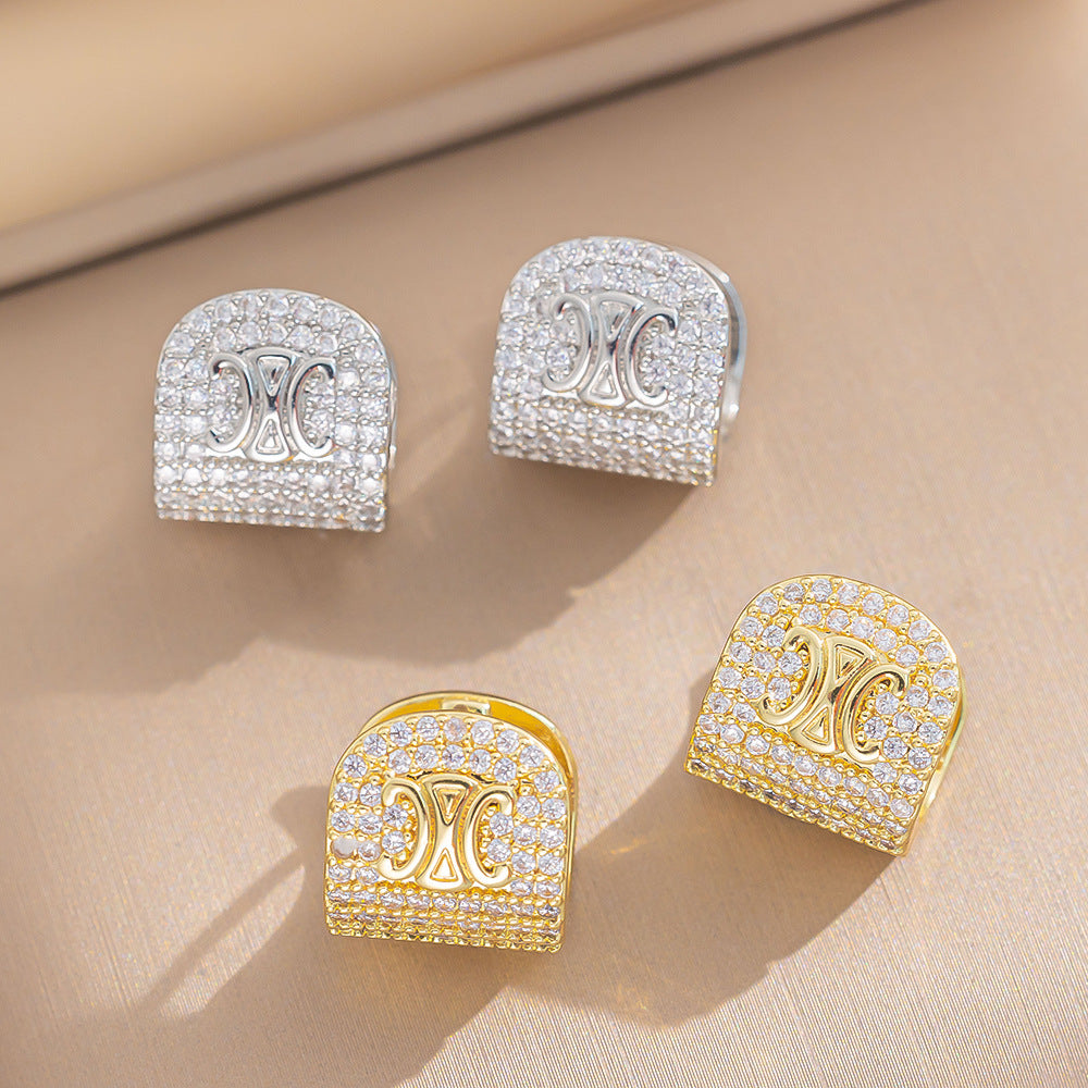 Orecchini a perno geometrici minimalisti da donna in ottone placcato oro 18 carati con intarsi in strass