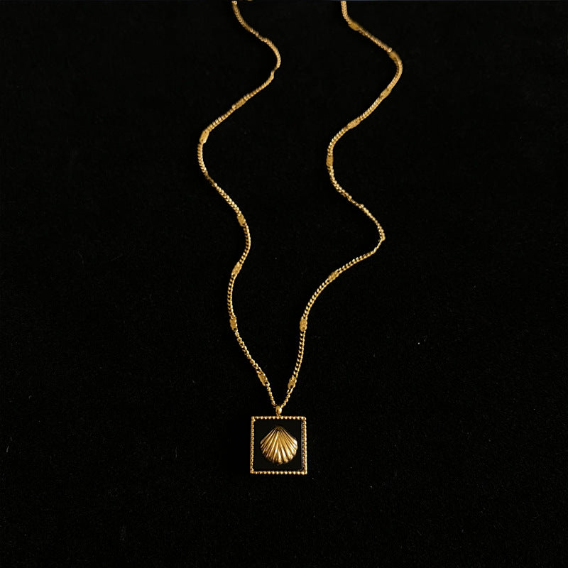 Minimalist Black Square Pendant Necklace in Titanium Steel with Plated Finish for Clavicle Wear Unisex Fashion Jewelry