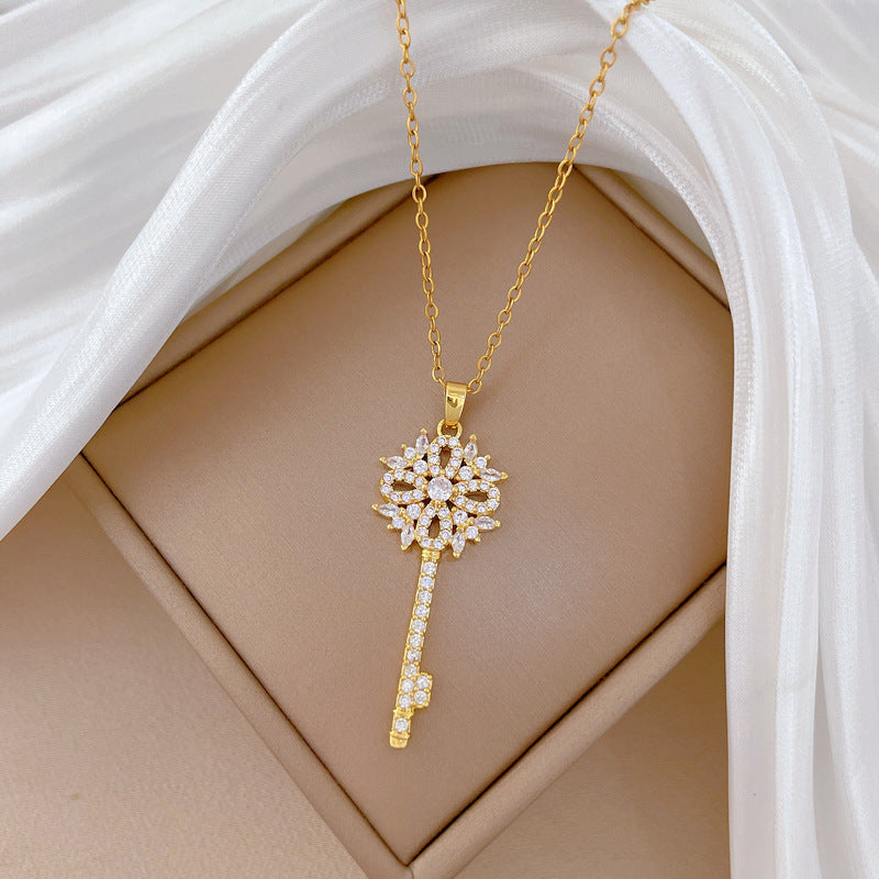 Sweet Minimalist Floral Geometric Rhinestone Pendant Titanium Steel Necklace for Unisex