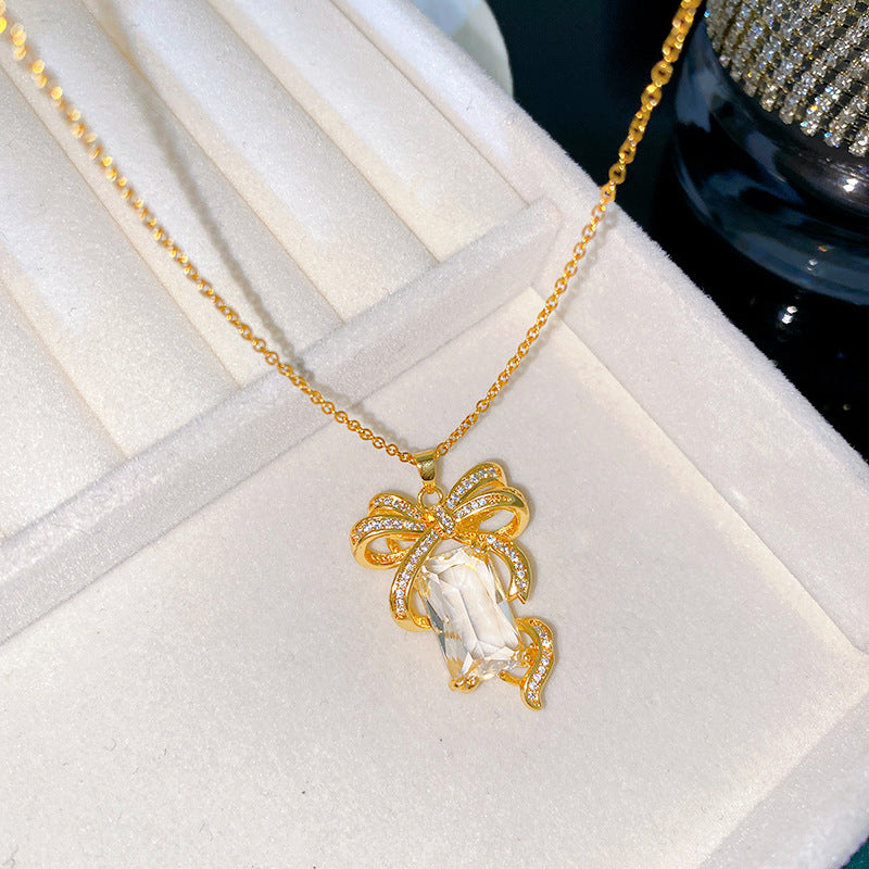 Sweet Heart Rhinestone & Cubic Zirconia Plated Titanium Steel Necklace with Brass Pendant on Cable Chain