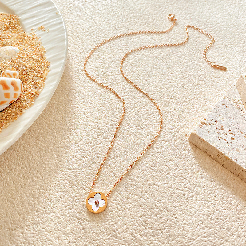 Minimalist Luxury Gold Plated Titanium Steel Floral Shell Inlay Necklace