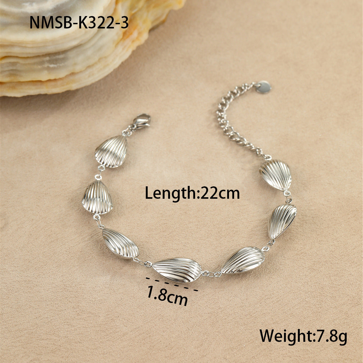 Fashionable Geometric Stainless Steel Hollow Seashell Bracelet with Star and Heart Charms Plated in 18K Gold Ocean-Inspired Women's Jewelry