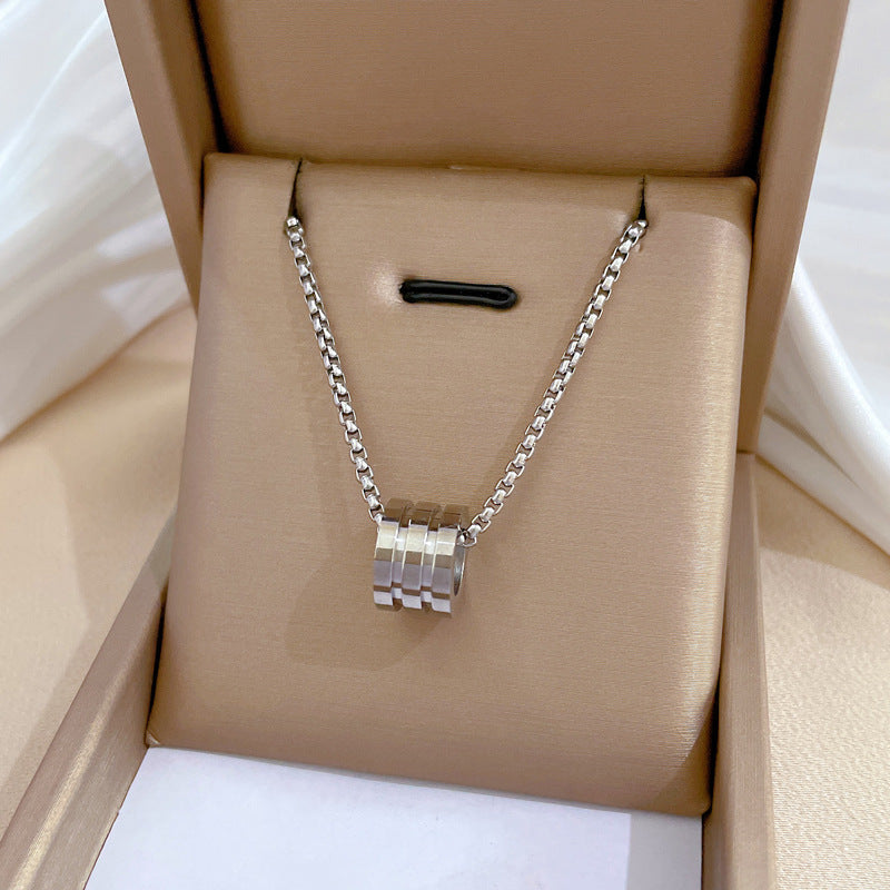 Collana girocollo minimalista geometrica in acciaio al titanio unisex elegante per l'ufficio
