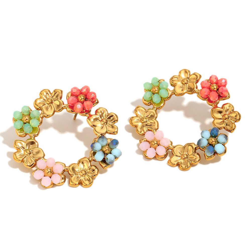 Fashionable Oval Geometric Ring Stud Earrings in Stainless Steel with 18K Gold Plating and Mother-of-Pearl Accents