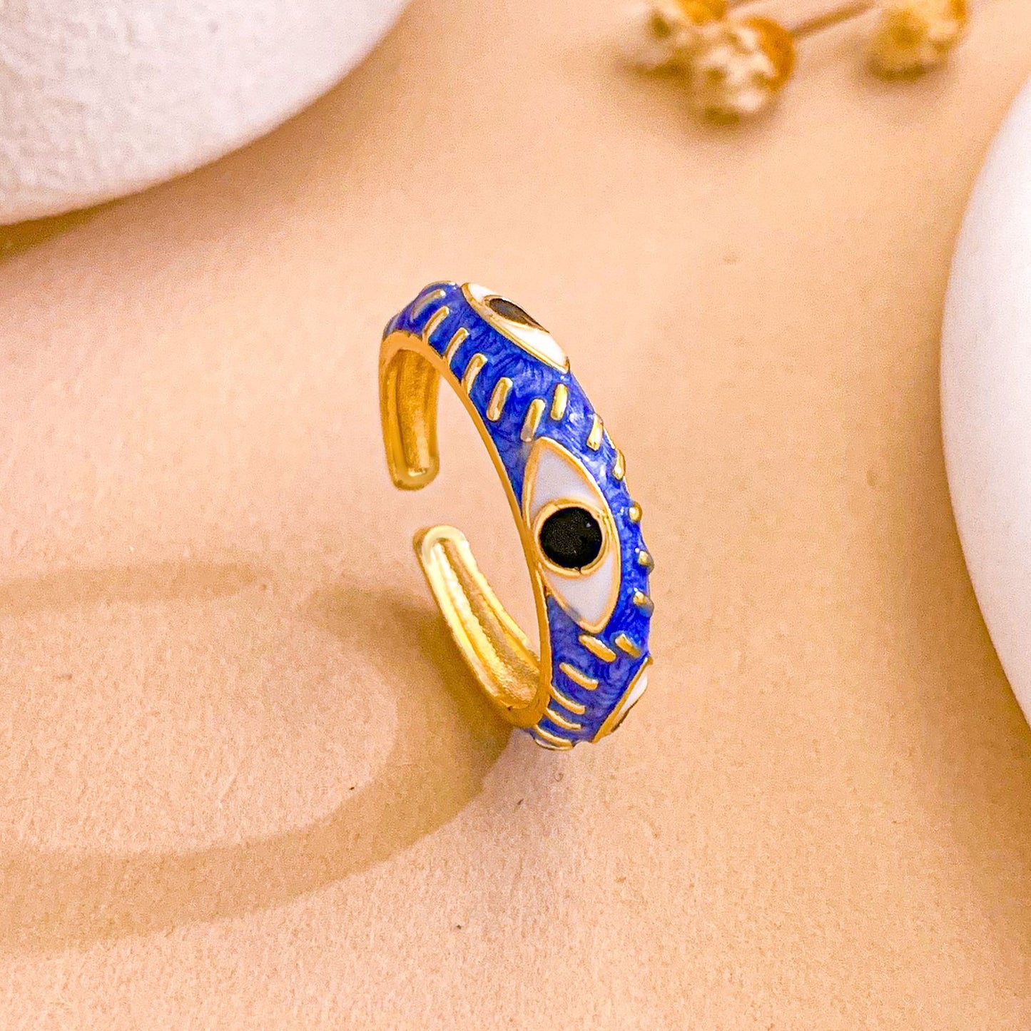 Minimalist Gold Plated Brass Open Ring with Heart and Checkered Pattern for Women