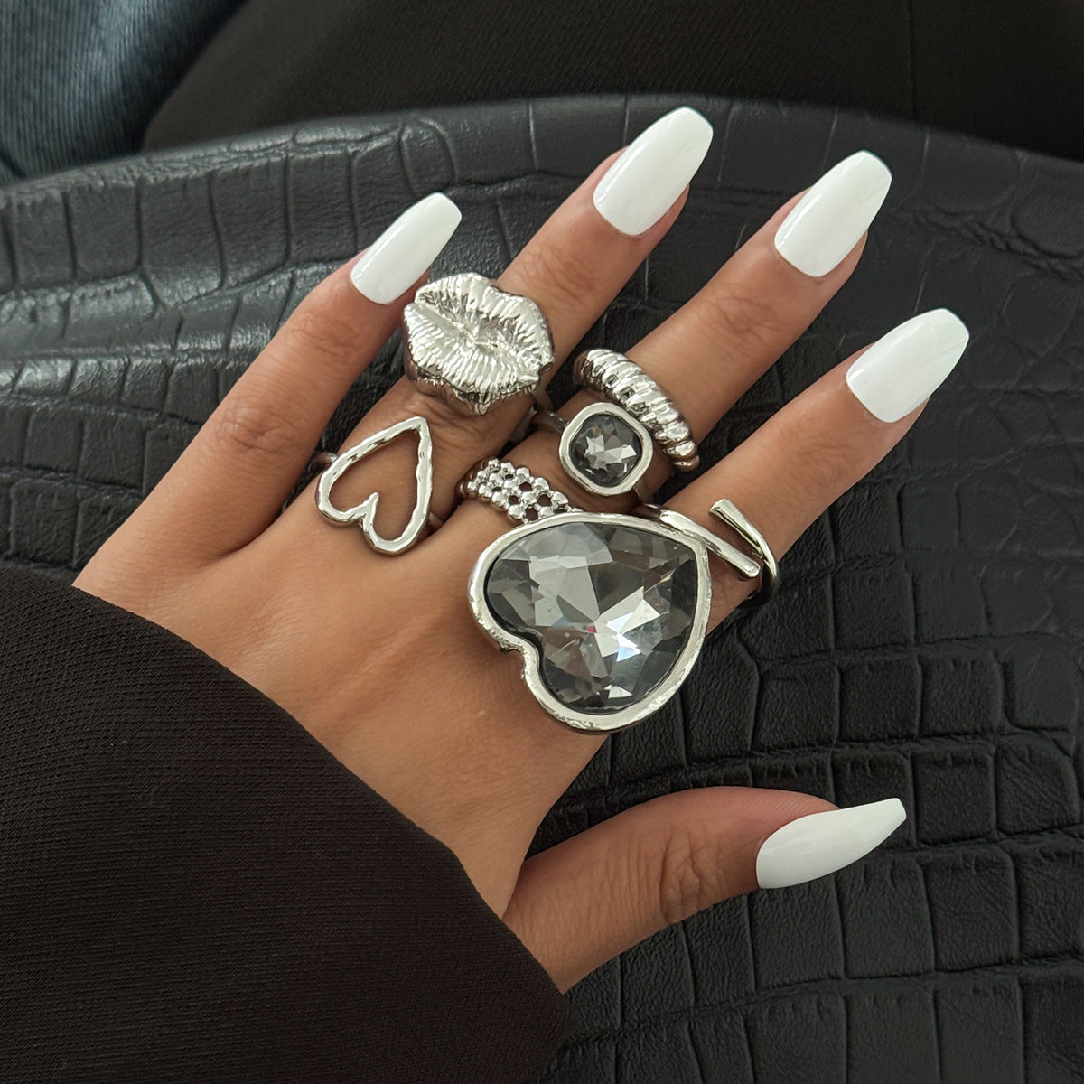 Minimalist Geometric Square Zinc Alloy Plated Ring for Women
