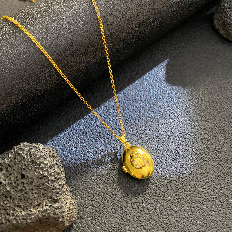 Vintage Micro-Paved Cubic Zirconia Crown Heart Star Geometric Brass Pendant Titanium Steel Box Chain Necklace for Unisex