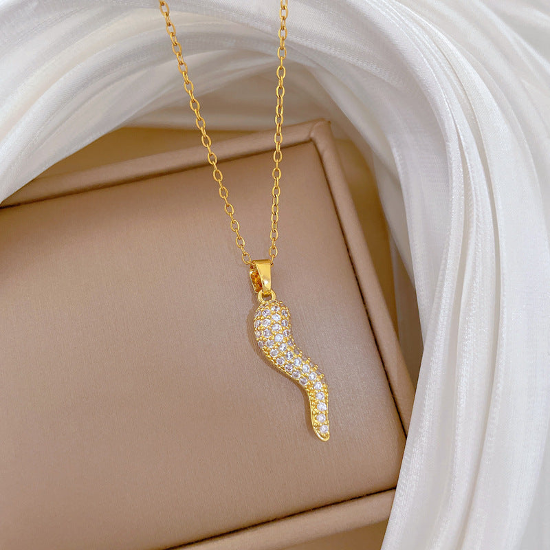 Sweet Geometric Chili Pepper Rhinestone Pendant Necklace Titanium Steel Cable Chain for Women and Men