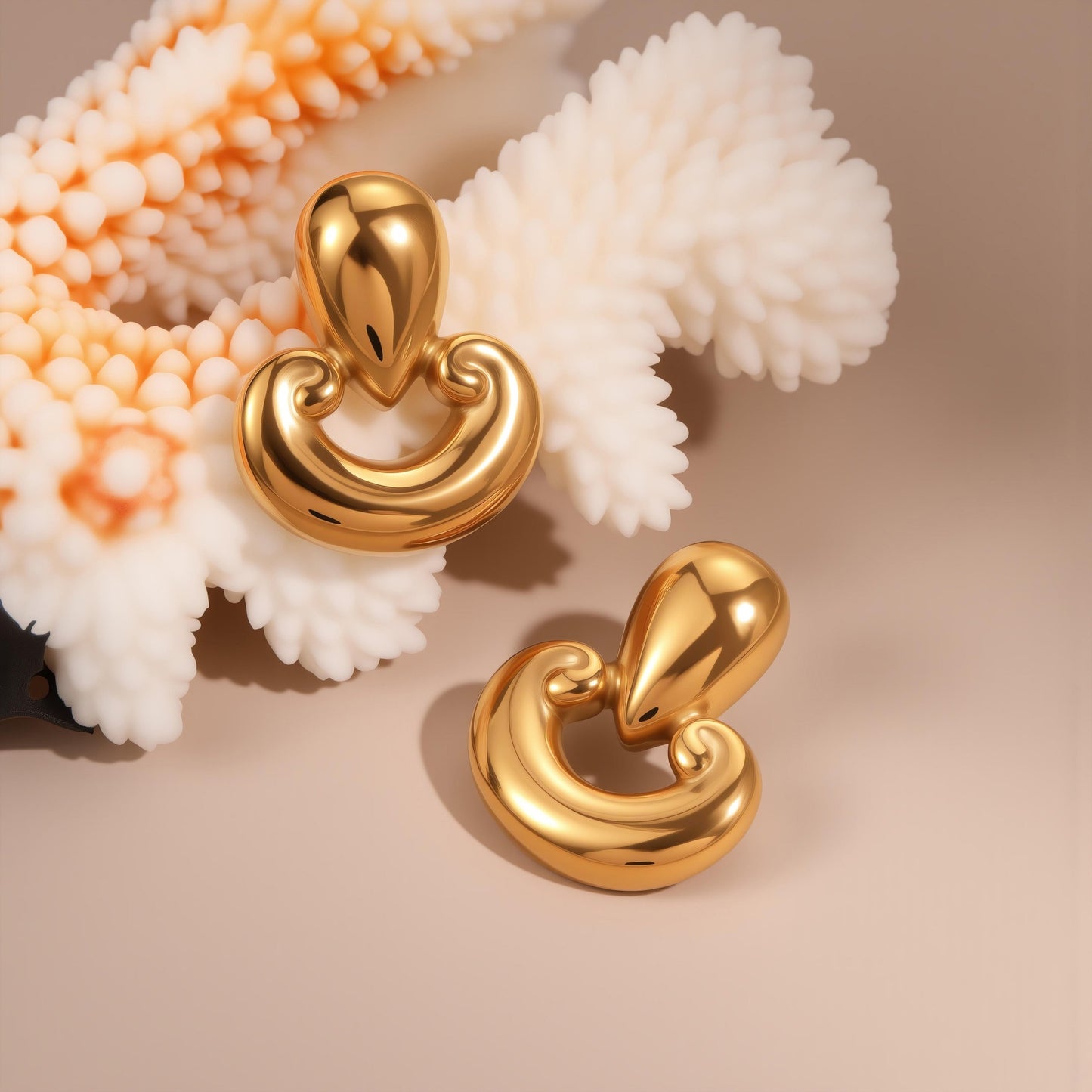 Pendientes de mujer de acero inoxidable con diseño geométrico y de gota de agua, chapados en oro de 18 quilates y plata.