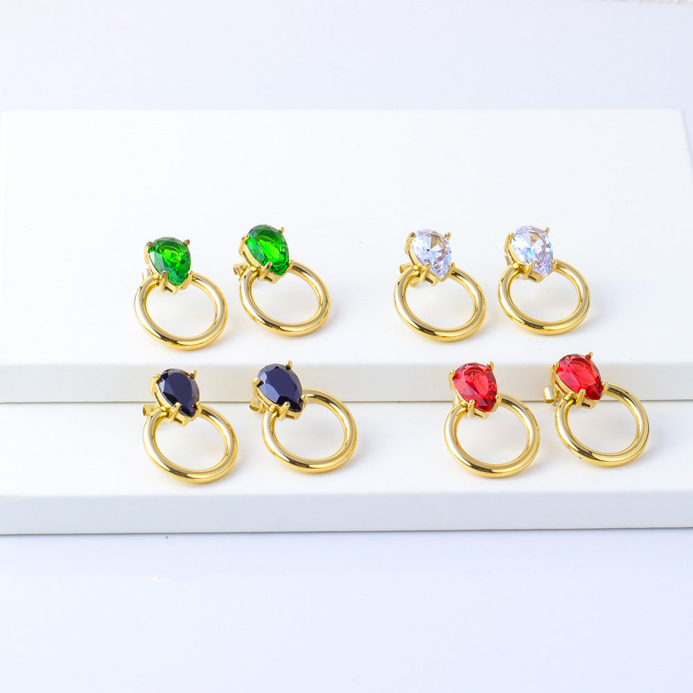Orecchini alla moda in acciaio inossidabile a forma di goccia con placcatura sottovuoto in oro 18 carati e accenti in zirconia