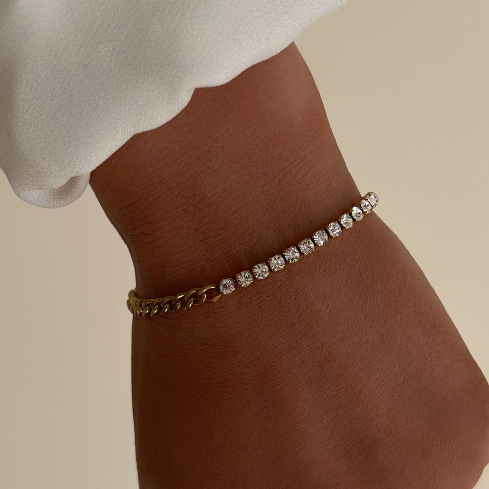 Collana a Catena Cubana Geometrica da Donna Realizzata in Acciaio al Titanio con Intarsio di Strass e Placcatura Sottovuoto in Oro 18K per una Lunga Durata del Colore