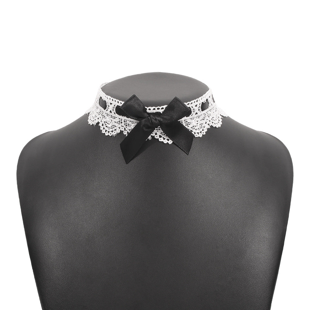 Collar corto minimalista con lazo de encaje, base de aleación y detalle de tela para mujer