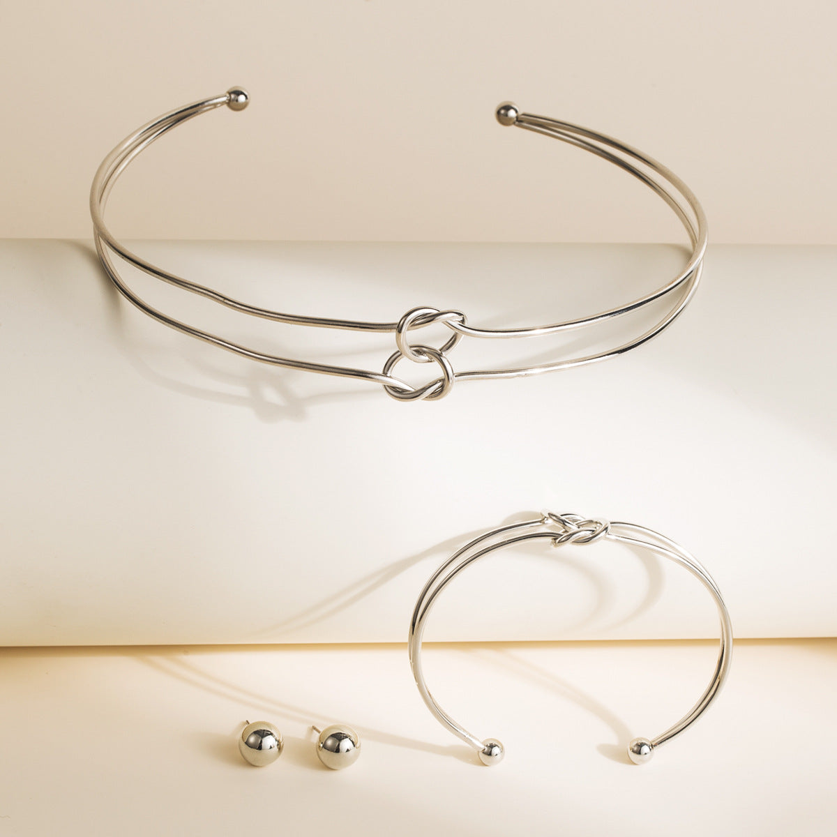 Set di collana girocollo da donna in ferro geometrico circolare in stile punk con finitura galvanizzata