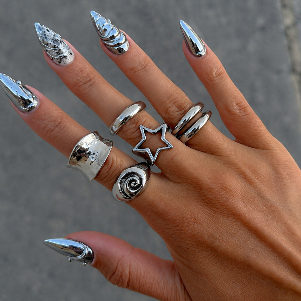 Minimalist Hip-hop Geometric Star Hollow Spiral Plated Zinc Alloy Ring for Women