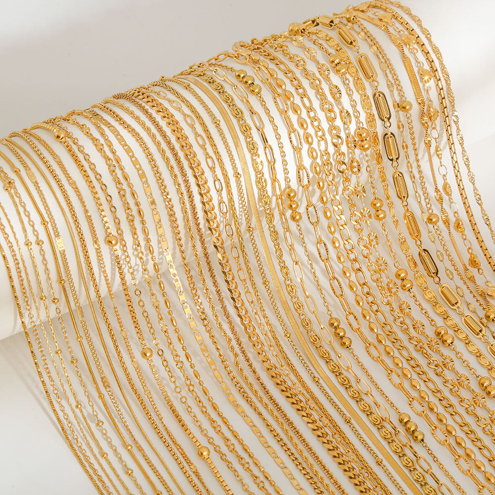 Collana con Ciondoli Geometrici Minimalisti in Acciaio al Titanio Placcato con Nappe, Charm Fai da Te per Donne