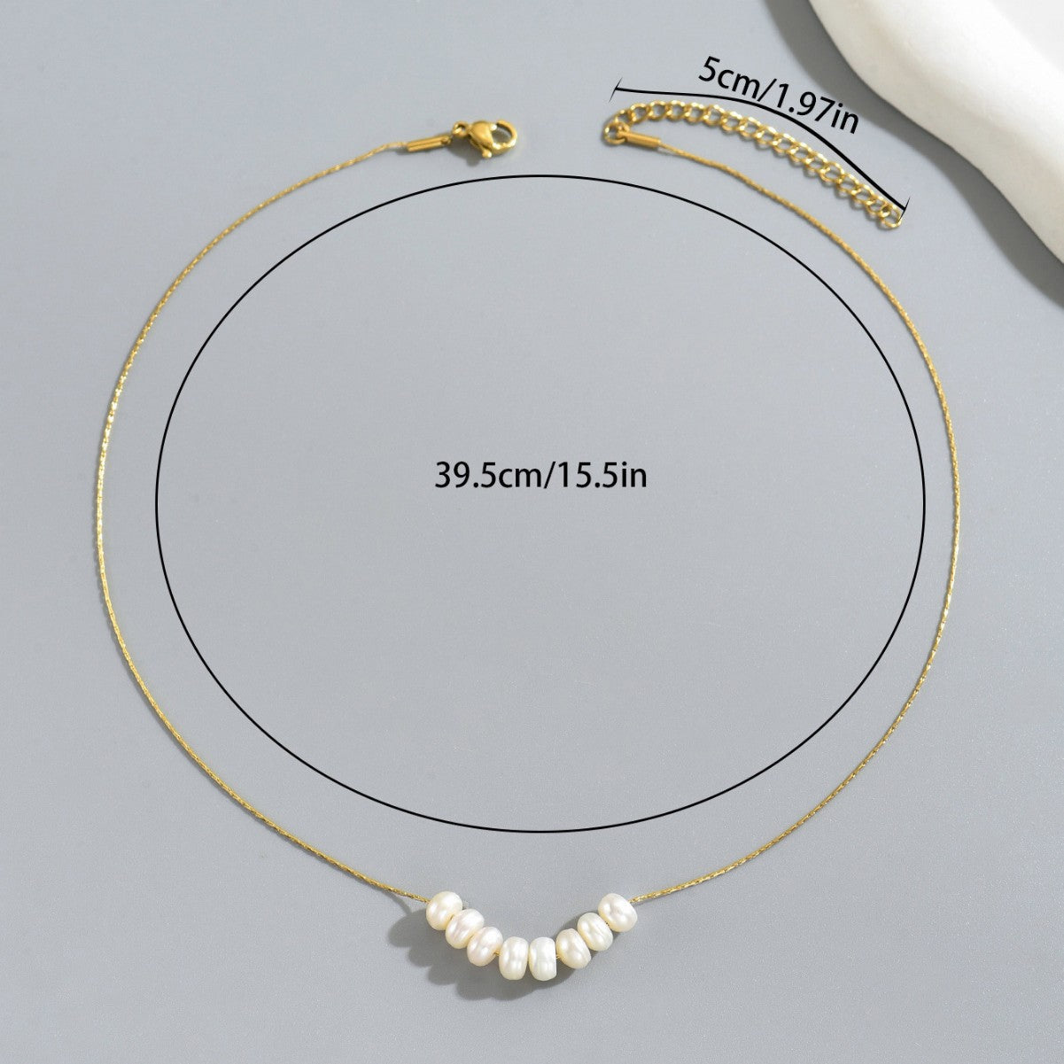 Collana Lunga con Ciondolo Geometrico con Intarsio di Perle d'Acqua Dolce in Rame per Donna, alla Moda Minimalista
