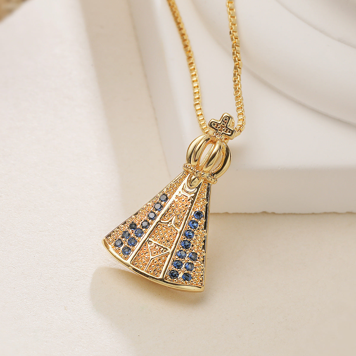 Minimalist Luxury 18K Gold Plated Brass Cross Pendant Necklace with Cubic Zirconia for Women