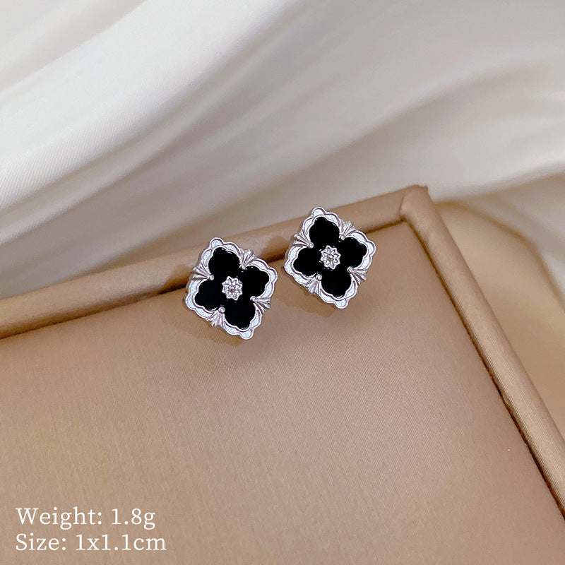 Minimalist Sweet Geometric Titanium Steel Plated Stud Earrings
