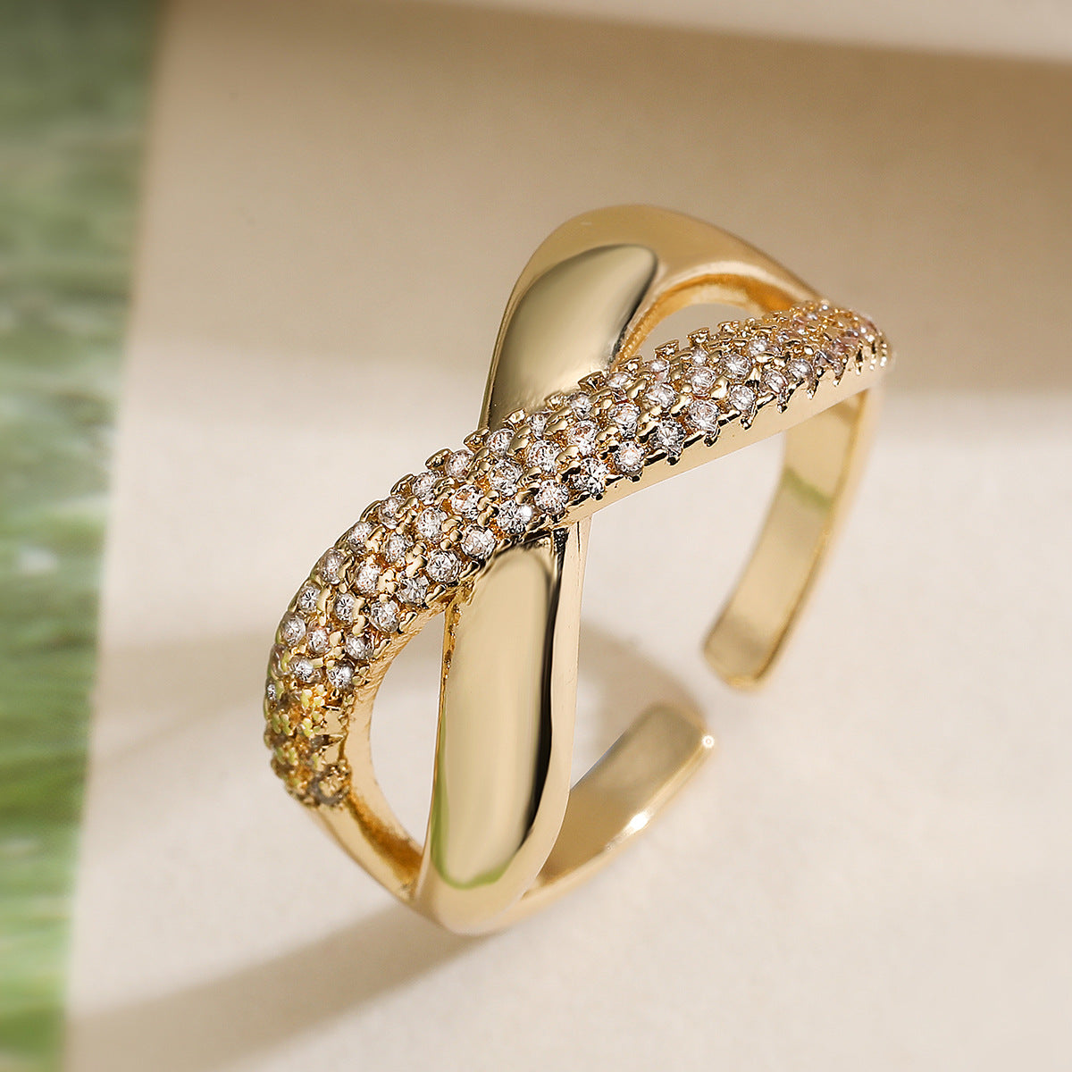 Minimalist Geometric Open Ring for Women Made of Copper with Real Gold Plating and Cubic Zirconia Inlay