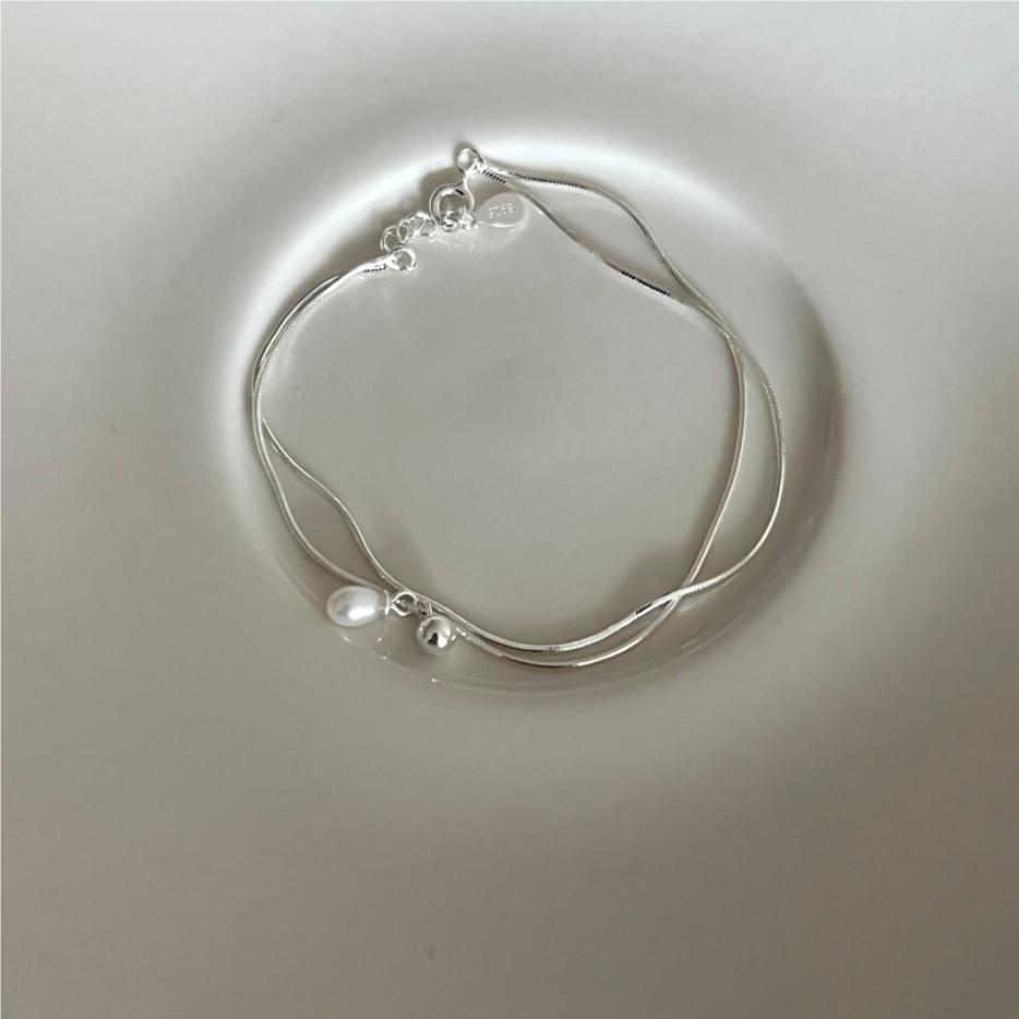 Pulsera minimalista de plata de ley 925 con cadena de serpiente geométrica y perla