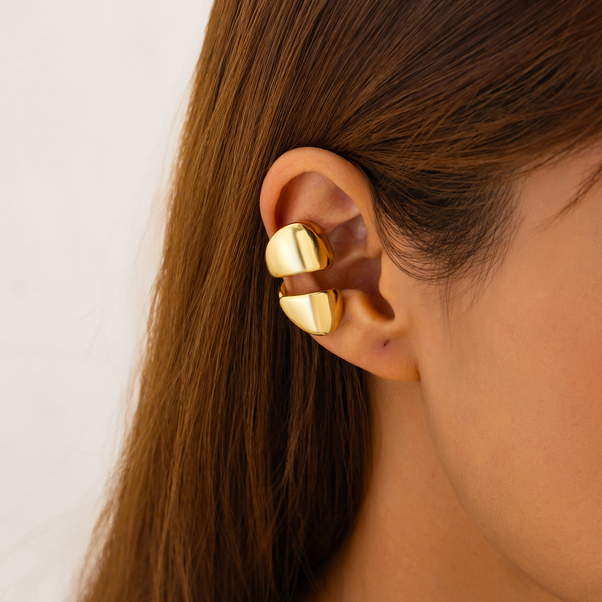 Minimalist Geometric Plated Zinc Alloy U-Shaped Ear Clip for Women