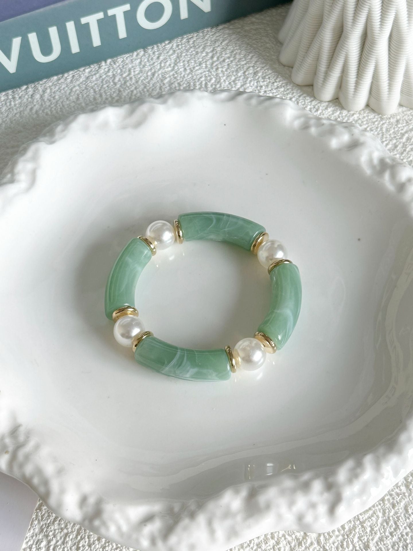 Vintage Green Acrylic Drip Oil Bracelet Set Geometric Round Square Design