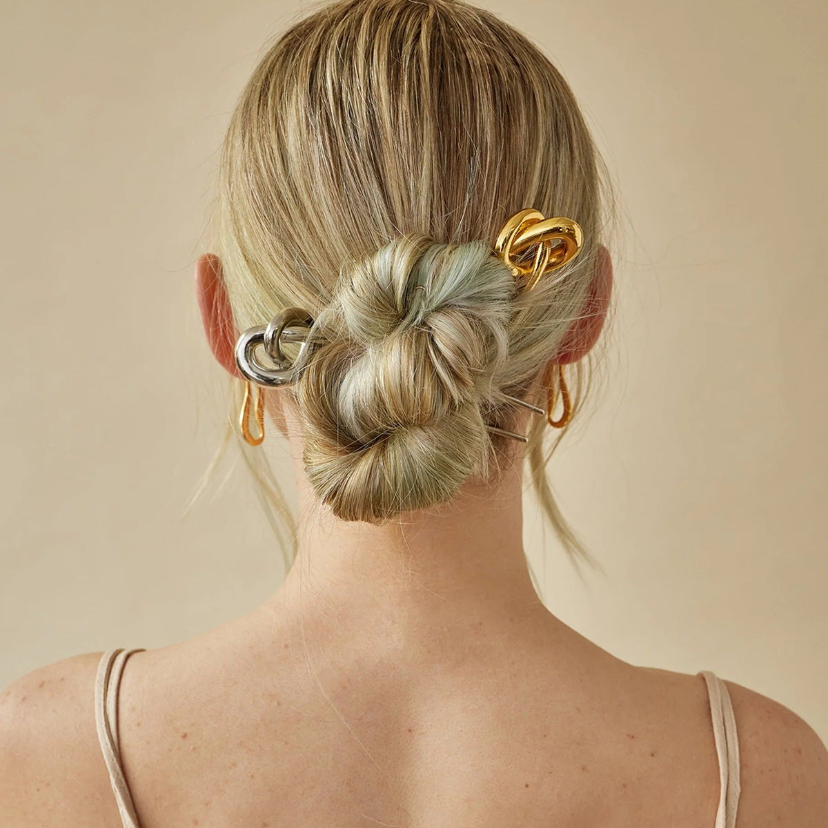 Retro 18K Gold Plated Stainless Steel U-Shaped Hair Pin for Women