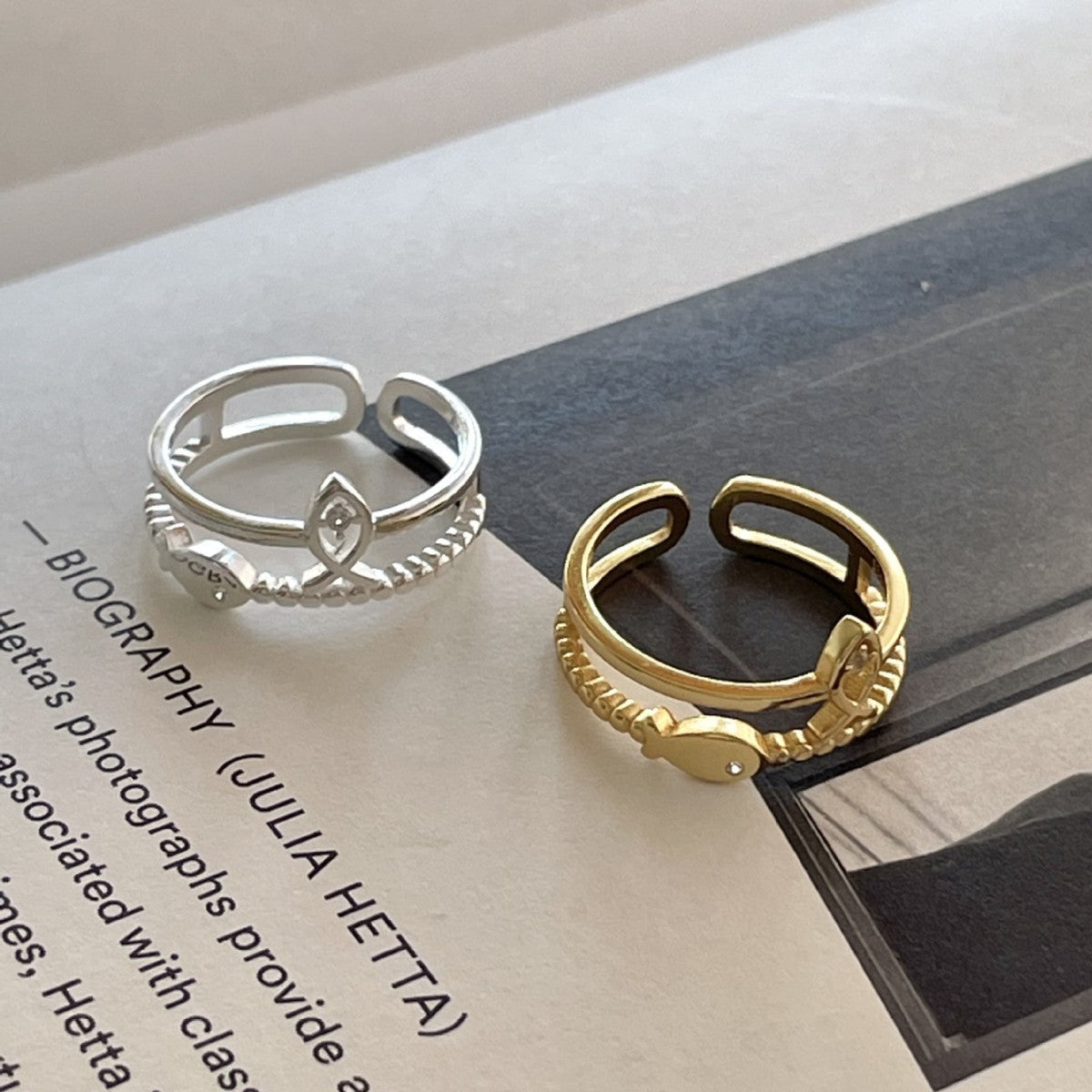 Anello minimalista a forma di pesce in Argento Sterling 925 con placcatura per donna
