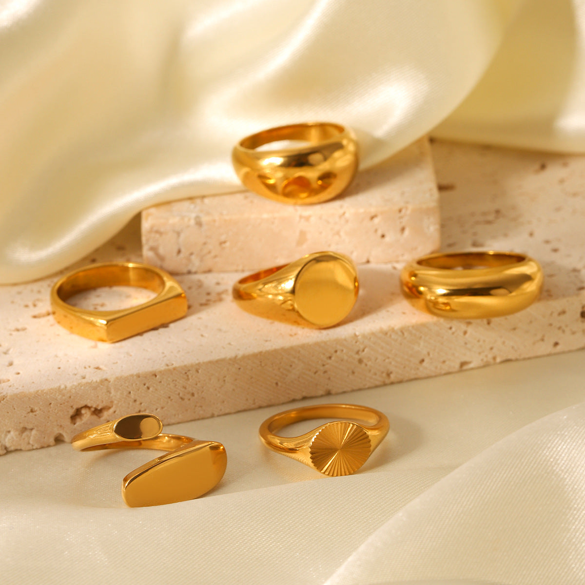 Minimalist Geometric Stainless Steel Ring for Women with 18K Gold Plating Titanium Steel Finish